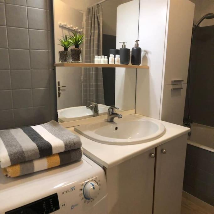 Appartement T2 Cosy Proche Centre Ville ヴァンヌ エクステリア 写真